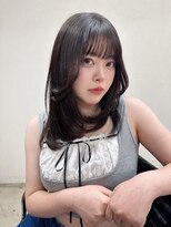 アールイー(Re:)&nbsp;バタフライレイヤーカット×グレージュカラー