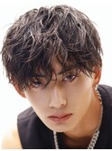 TENBLANK風ツーブロック黒髪ツイスパマッシュ