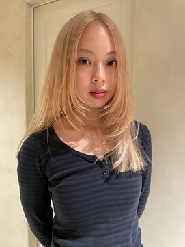 ルノ(RUNO) ハイレイヤー/ミディアム・ロングレイヤー/顔周り・フェイス20代