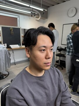 ヴィ 大宮(Vii) 大宮/カット/短髪/毛流れ/センターパート