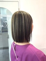 ロンドヴァリー 渋谷店(Lond vallee)&nbsp;白髪ぼかしアンブレラカラーボブ