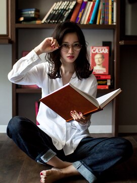 ジョニー ワンノート(Johnny Onenote) 好感度◎大人ウェーブミディ《Kaoru》