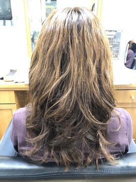 ヘアーメイクエアーセントラーレ(HAIR MAKE air Zentrale) ゆるふわデジタルパーマ