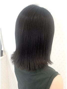 ファブ 銀座(fav) 鎖骨ミディ外ハネ