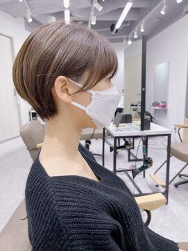 シー 柏(sii.) 【sii.柏】乾かして決まる耳掛け丸みショート