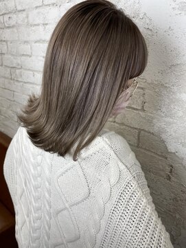 プライズ アイリス 池袋東口店(prize Iris) ミルクティーベージュ/20代30代40代/¥9900