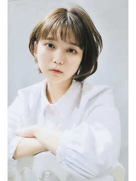 アンビエンテ(ambiente) シースルーバング　オン眉　ショートボブ【坂根】