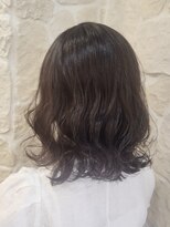 アムネシア たまプラーザ(AMNESIA) ブルーブラック/黒髪スタイル/ウェーブヘア