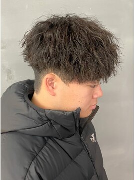 バース バイ ハピネス(BIRTH by happiness) men's 縦落ちツイストスパイラルパーマ メンズパーマ