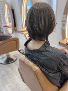 アドラーブル けやき通り店(adorable) 大人可愛いアンブレラカラーくびれボブ【ハイライトカラー】