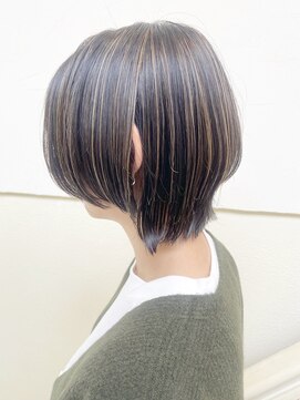 モリオ フロム ロンドン 成増店 【morio成増 セリザワ】ショートウルフ ハイライトカラー