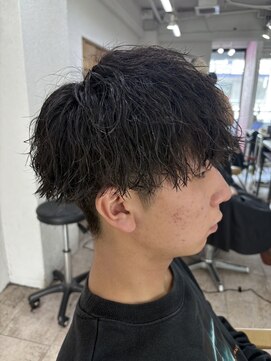アジールヘア 所沢プロペ通り店(agir hair) 刈り上げマッシュツイストスパイラルパーマブルーブラック所沢