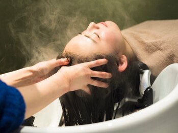 アイシー ヘアーメイク(ic hair make)の写真/リピート率◎一人ひとりの疲れに合わせたオーダーメイドスパで日々の疲れを癒し、頭皮と髪をまとめてケア♪