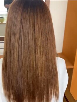 ミモザ(mimosa)の写真/髪質を改善しながら、自然で柔らかなストレートヘアに。髪質に合わせて施術をするので仕上がりも◎