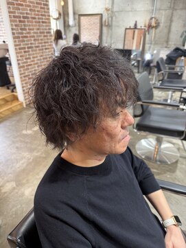 ヴィップルーム(viproom) メンズアッシュカラーメンズウェーブヘアメンズパーマ