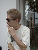 プールサイド(POOLSIDE)&nbsp;メンズカラー　ブリーチ　ハイトーン　スパイキーショート　吉塚