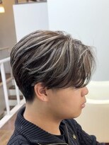 スタジオフォーエイチ(STUDIO 4H)&nbsp;海外風ハイライト/毛流れセンターパート/メッシュ/白髪ぼかし