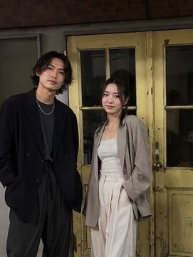 ヨナサン(Yona Saint) 閉店後の素敵な二人。