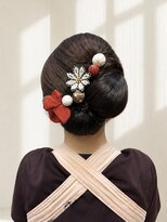 ムースユイット(mousse8)&nbsp;【祭りヘアセット】つるっとぽこぽこシニヨン