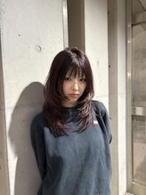 アイナ(AINA)&nbsp;世莉 