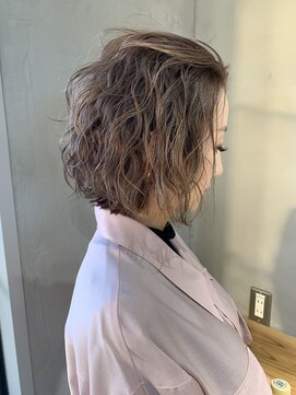 ニキータ(Nikiita) ラフウェーブ＊ブランジュ