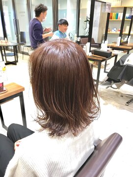 モードケイズ 西宮(MODE K's) 大人かわいい/西宮/小顔/ハンサムショート/きりっぱなしボブ/