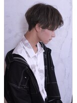 アドール(ADOR)&nbsp;刈り上げ前下がりマッシュ！