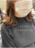 tomo apish独自のコテ巻き風くびれカール/デジタルパーマ