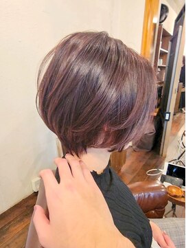 アムリタ 三鷹(AMRITA) ショートレイヤーボブ