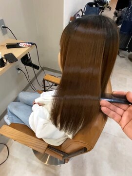 テトテ 三宮店(Tetote) ／ヘルシースタイル／ショコラアッシュ／艶ストレート／