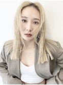 くびれヘア#レイヤーカット#ブロンド#ハイトーンカラー