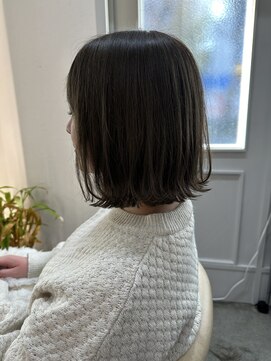 ロンドネートゥル 新潟(Lond naitre) 外ハネミディアムボブ