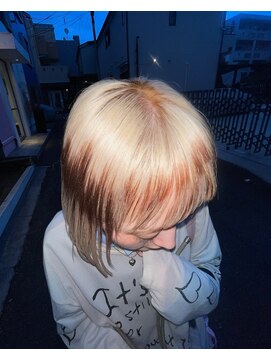 シキ オルガン 大宮(siki ORGAN) 猫みたいなデザインカラー。