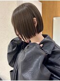 大人ボブ大人ショートボブ切りっぱなしボブ前髪あり前下がりボブ