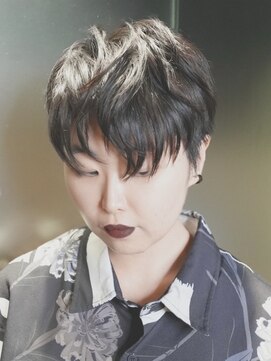 麻生一輪 ショートヘア