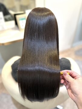 アンド ラ ブランシュ(&.La Blanche) ブラウン/ナチュラルカラー/暗めカラー