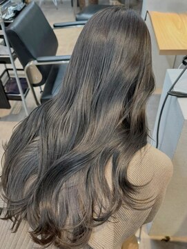 トゥイン 八王子(TWIN) オリーブグレー暗めカラーレイヤーカット小顔韓国ヘア髪質改善