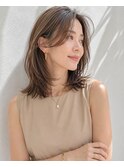 ミディアムレイヤー/大人女性/アッシュベージュ/脱白髪染め