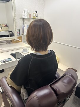 シェノン(Chainon) カラーヘアエステ×ショートウルフボブ