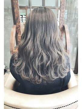 アムールマヤ アッシュグレージュヘアカラー