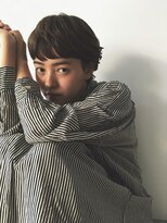 シー(she.) she.の女子のためのショートカール