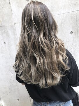 メリー(merry craftsman's factory) サーフ系バレイヤージュアッシュベージュピンクアッシュブラウン