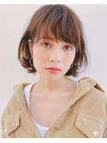グッデイ ヘアー(GOOD DAY HAIR)&nbsp;小顔  ワンサイドショート ブランジュ ブリーチ ホワイトカラー
