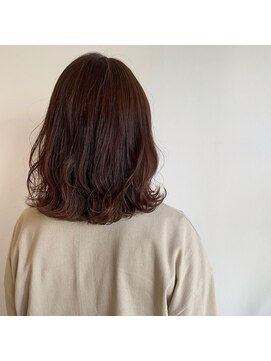 ツイギー 宮西店(TWiGGY) 外ハネミディアムにオレンジブラウン