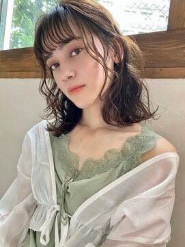 シークエンス 外苑前(SEAQUENCE) 外国人風セミウェットウェーブ[外苑前/髪質改善/白髪染め]