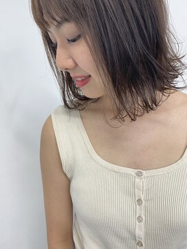 ガーランドウメダ(Garland umeda) ミディアムボブ