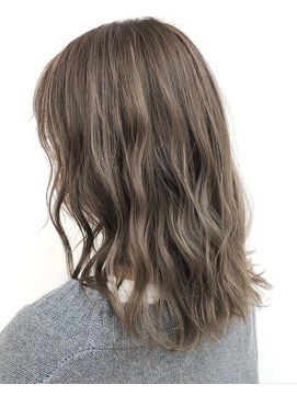 アパルトメント ジェシカ(l'appartement de Jessica) ハイライトデザインカラー