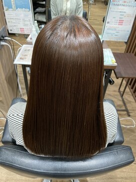 ハピネス クローバー 八木店(Happiness CLOVER) 髪質改善ストレート 艶髪 ブラウンベージュ 奈良大和八木
