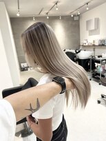 オンリー(ONLY.) ブロンドシャドールーツ