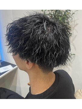 シードバイシャムロック(SEED by Shamrock) ツイストスパイラル(メンズパーマ)